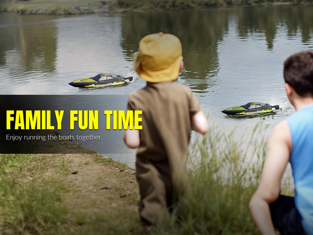VOLANTEXRC Vector 30: 30mph High-Speed RC Boat with Self-Righting & Reverse