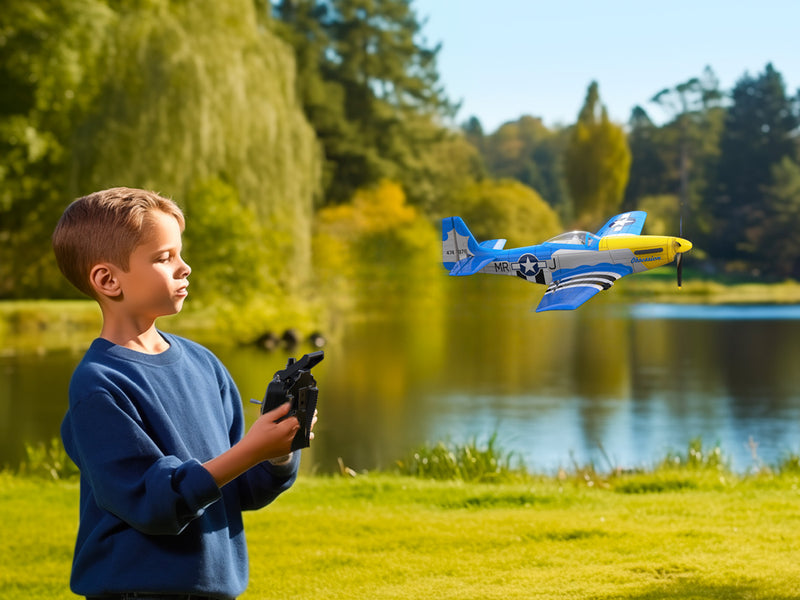 VOLANTEXRC Mustang P51 (RTF) 4CH 400mm con giroscopio (15,7'') 76105